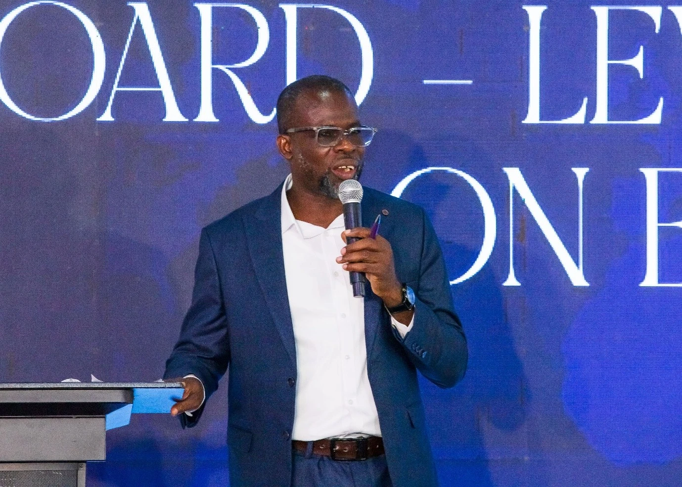 Collins Boamah, Head of Regulatory, Ethics, Forensics and Special Duties, GAB, moderating the training session